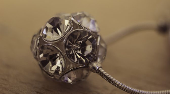 Lonsdaleite（ロンズデーライト）｜ダイヤモンドはもはや世界で最も硬い物質ではない