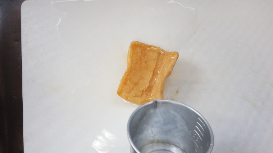 豆腐と油揚げの味噌汁の作り方 基本の出汁の取り方 ばあちゃんの料理教室 How To Make Grandma S Miso Soup With Tofu And Deep Fried Tofu