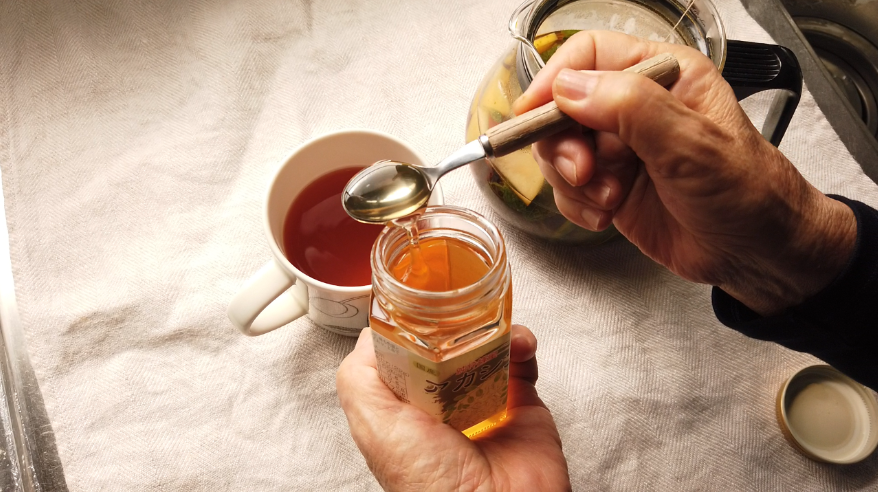 アフタヌーンティー アップルミントティーの作り方 レシピ ヌン活 ばあちゃんの料理教室 How To Make Fresh Apple Mint Tea