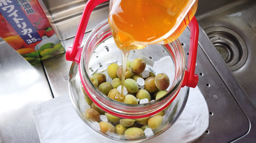 簡単 おいしい自家製梅酒の作り方 ばあちゃんの料理教室 年5月24日 How To Make Homemade Japanese Plum Wine