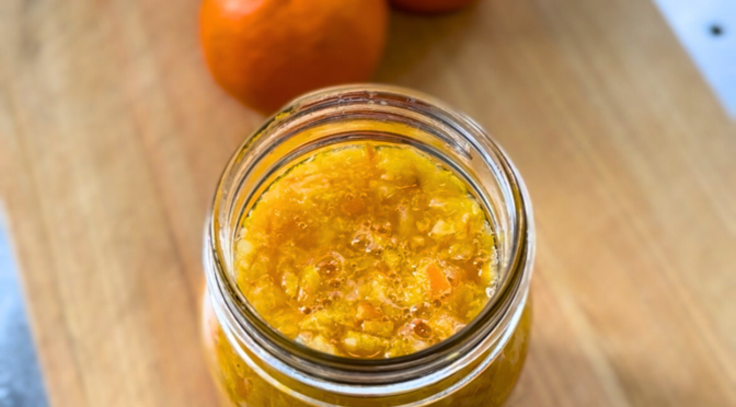 日本人の女性はフラボノイドを豊富に含む果物（ミカンなどの柑橘類、いちご、ぶどう）の摂取が脳卒中リスクの低下に役立つ！